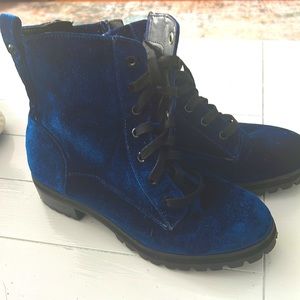 Brand new velvet  blue aldo  boots size 6.5